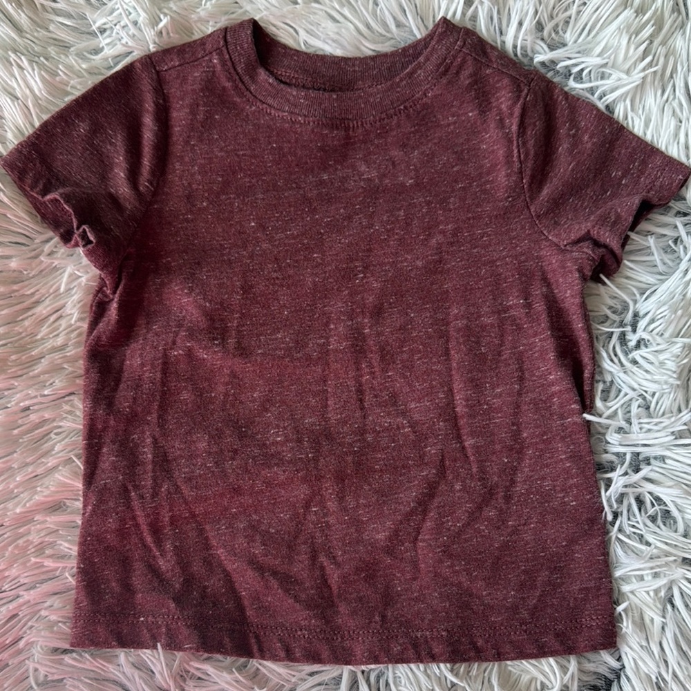 Old Navy Maroon Short Sleeve Tee